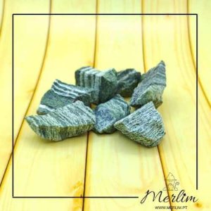 Pedra serpentina em bruto capa