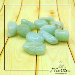 Pedra natural Água Marinha e a sua propriedade capa site Merlim.pt